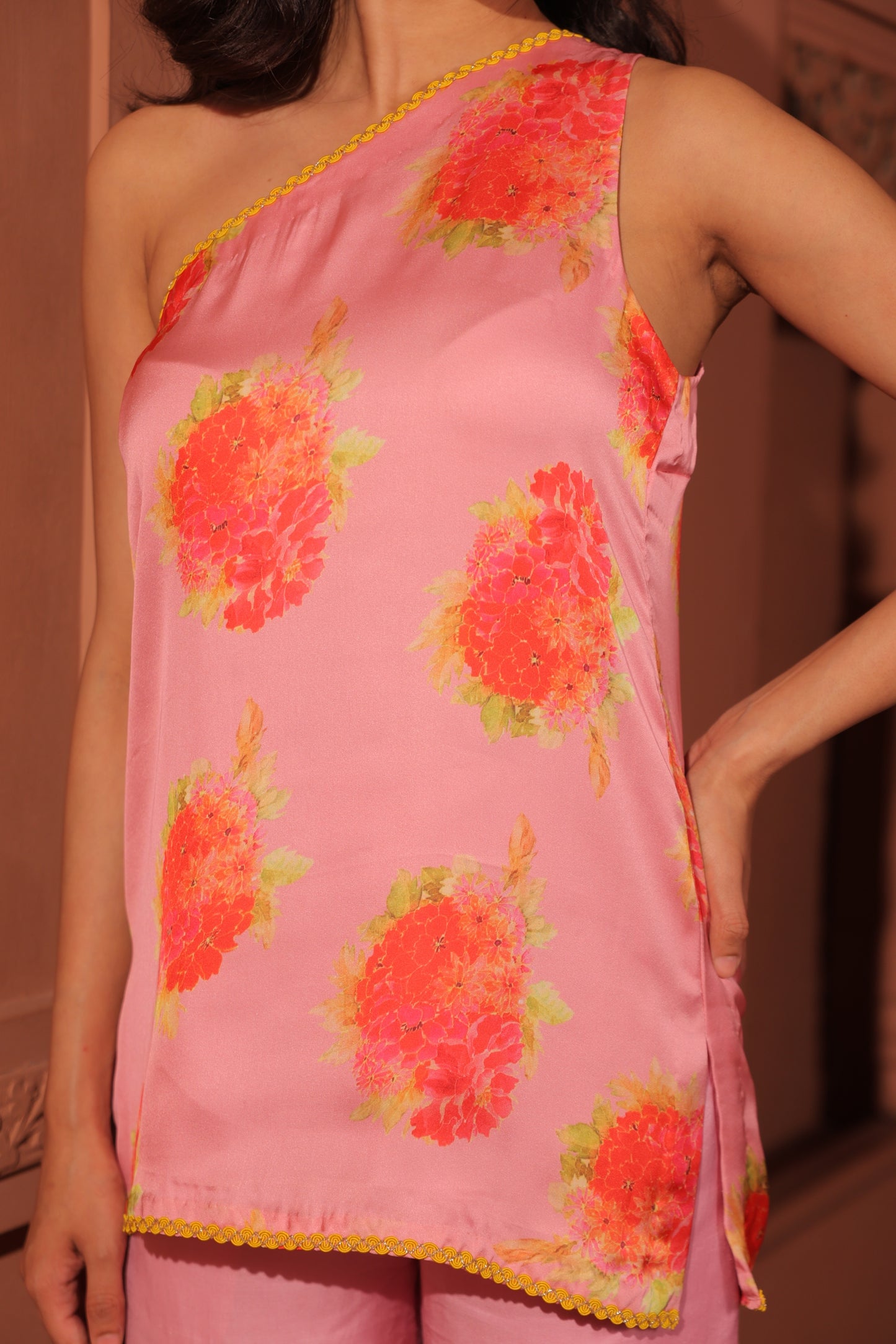 One Side Shoulder Floral Top Set